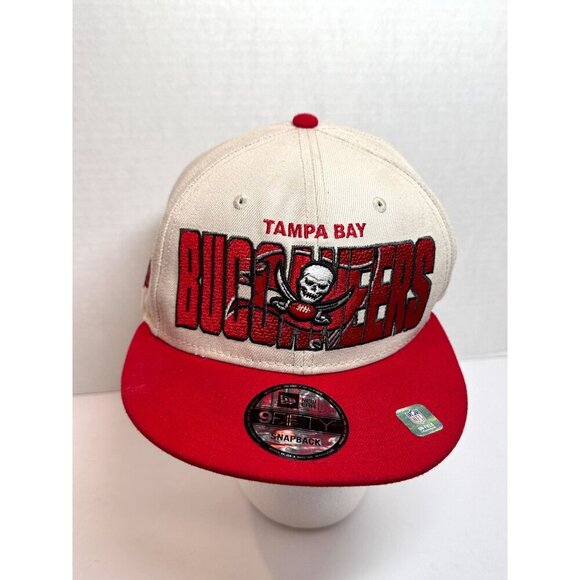 Tampa‎ Bay Buccaneers New Era 9Fifty Snapback Hat Cap Cream and Red - Picture 2 of 16